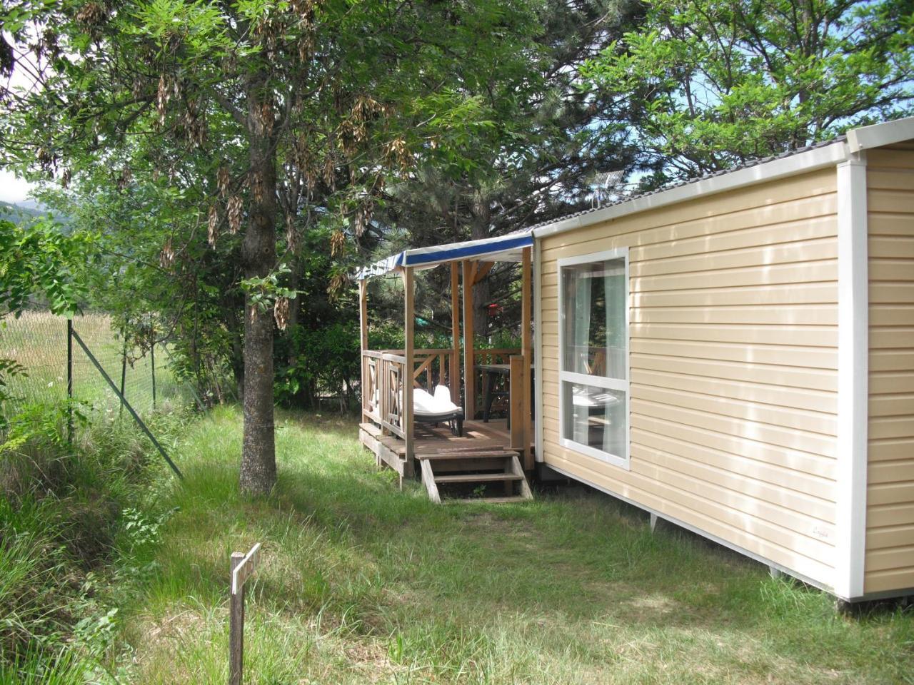 Camping Les Grillons Hotel Embrun Kültér fotó